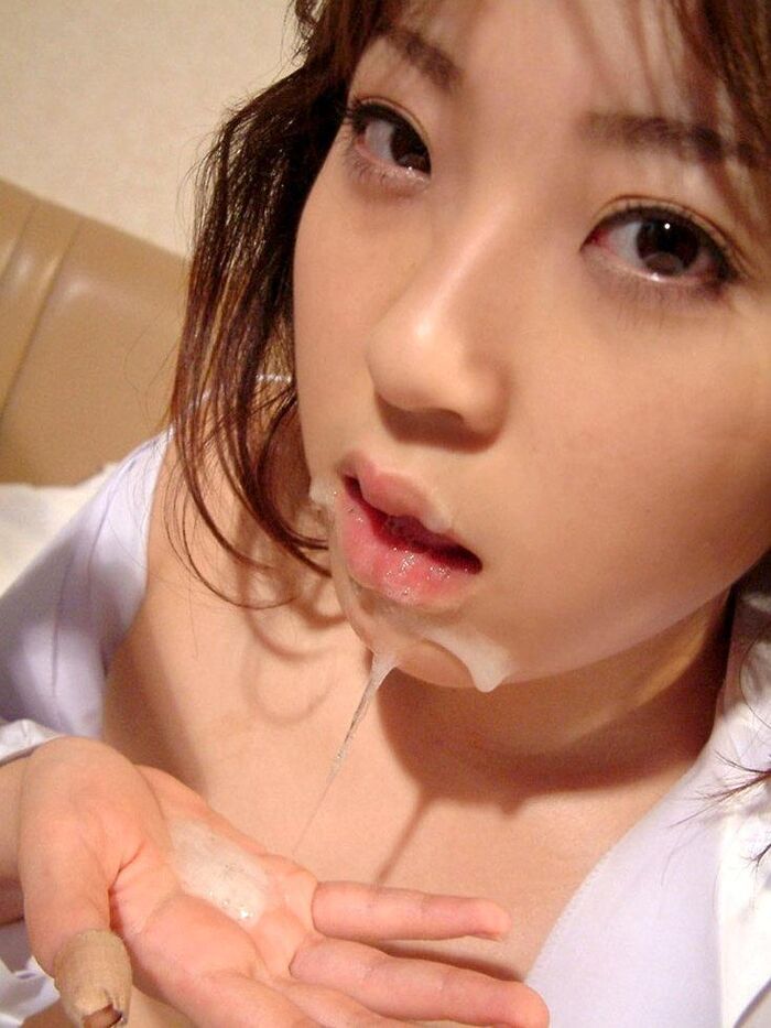 Oral cumshots! Erotic pictures of the bust in her mouth dirty sperm in mouth 12th image
